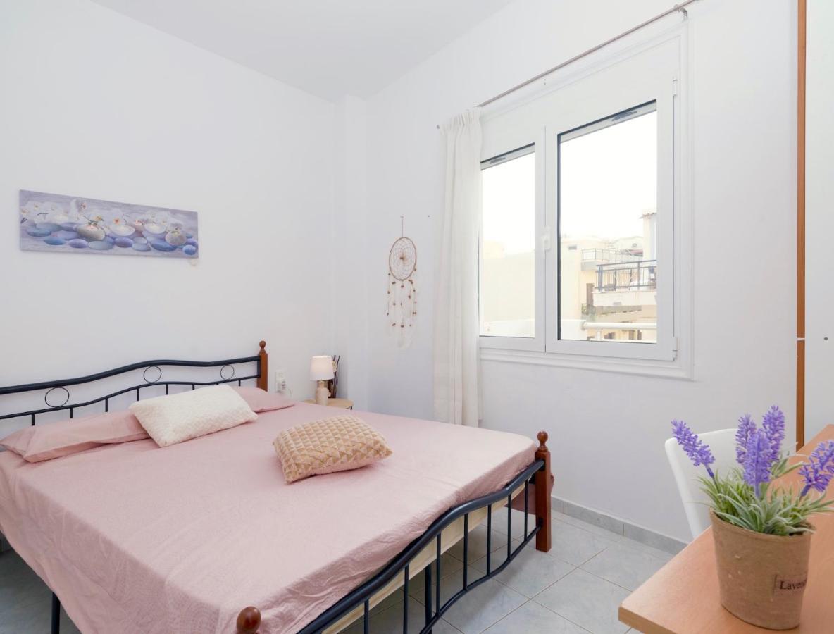 Fam Central Apt Ираклио Екстериор снимка